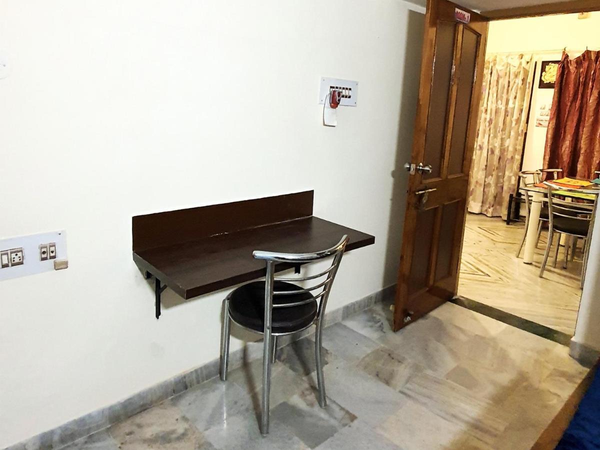 Aditya Premium HomeStay- Furnished Air Conditioned- 2BHK Jabalpur Exterior foto